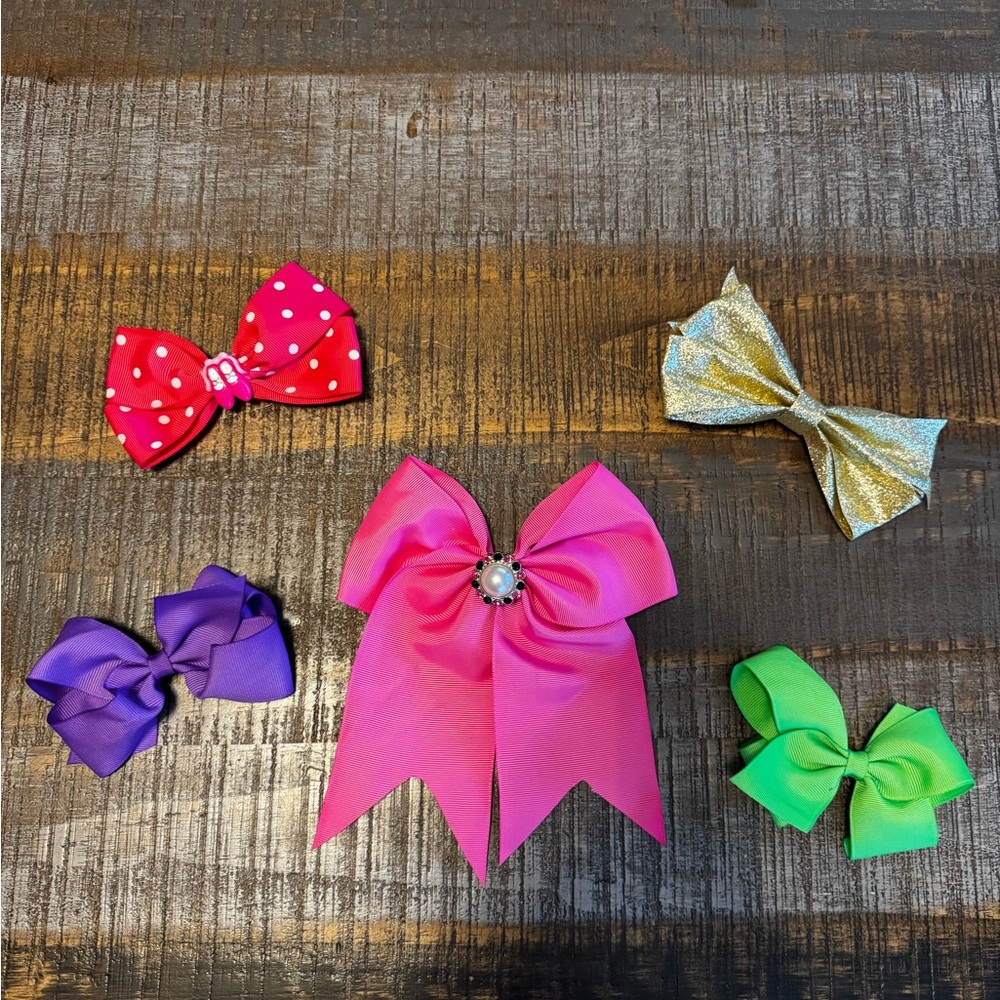 Lot of 5 Girl’s Hair Bows Hot Pink Purple Green Gold Pink Polka Dots Clip Style
